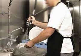 SE ESTA BUSCANDO 7 PERSONAS PARA TRABAJAR DE LAVA PLATOS EN RESTAURANTE